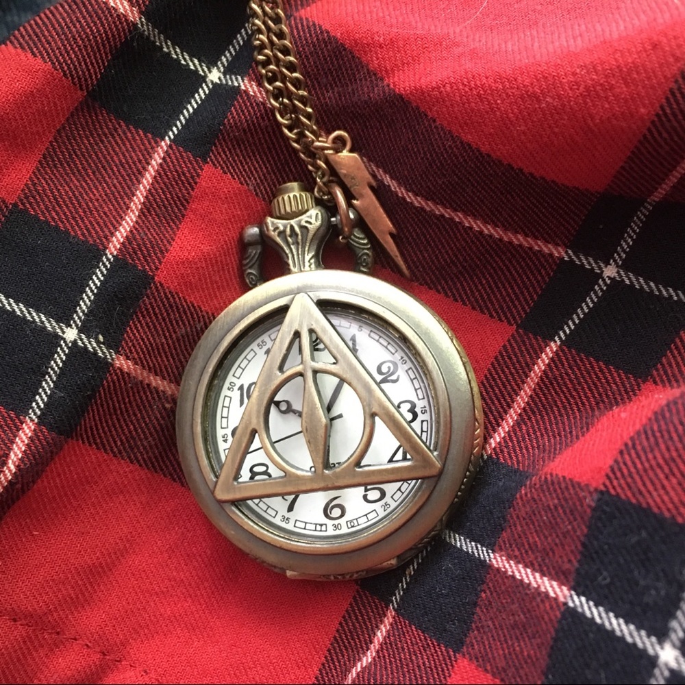 Harry Potter Deathly Hallows Watch Necklace